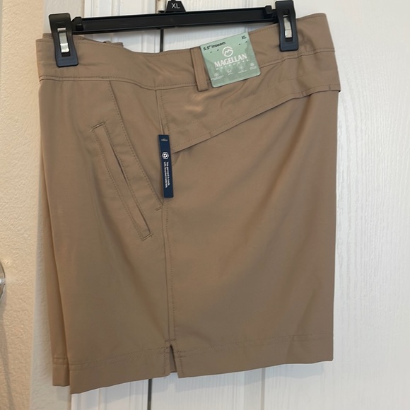 Magellan Outdoors Shorts Nwt Magellan Womens Fish Gear Khaki Shorts